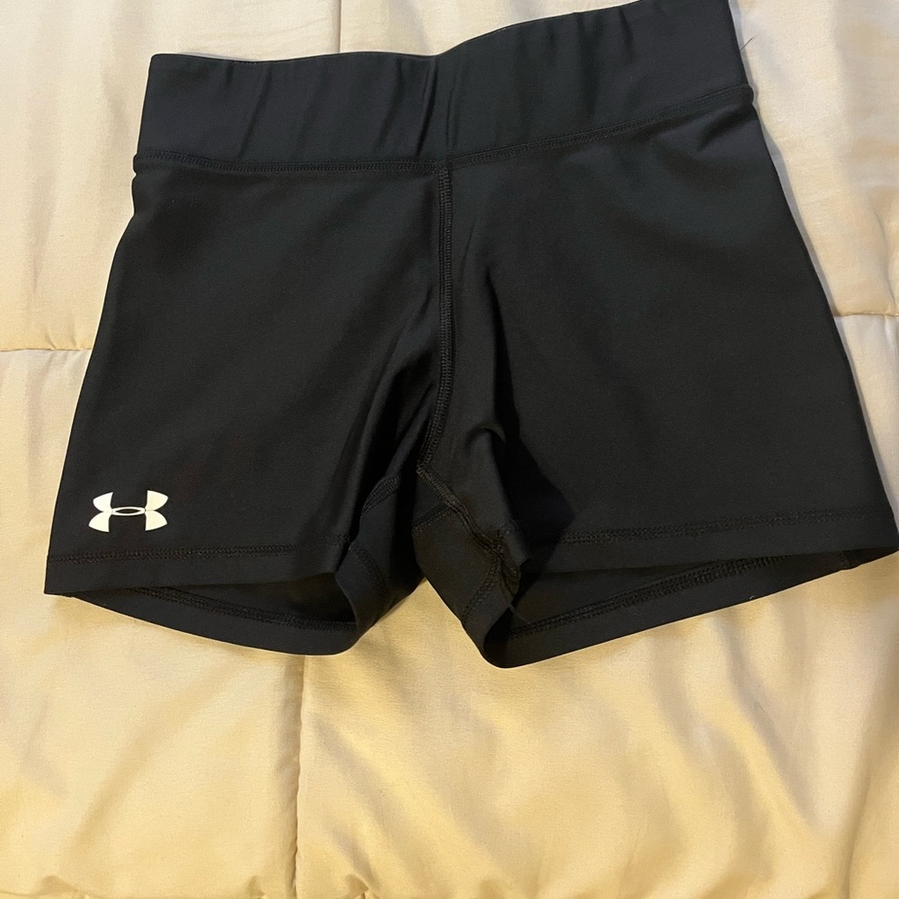 Under Armour bike shorts! Black Great Condition! SM